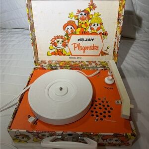 Dejay Playmates Kids Record Player - Orange and White